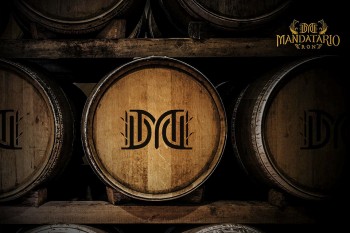 Peruanischer Rum: gelagert in Cognac Fässern. Finish in Grand Manier Fässern